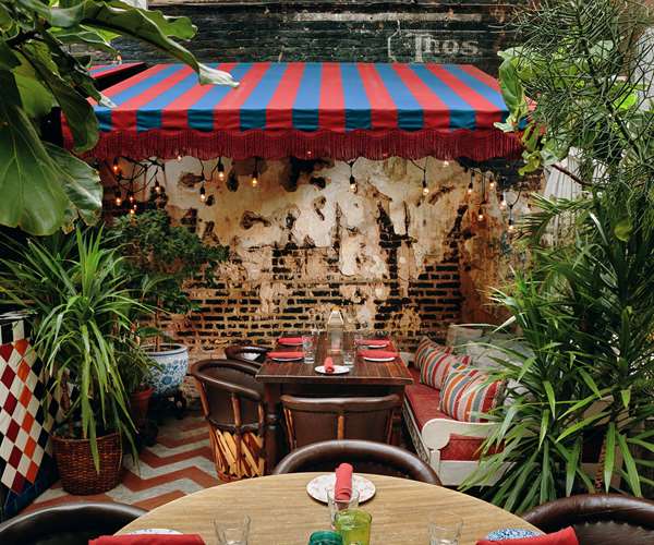 Awning sunshade in Courtyard